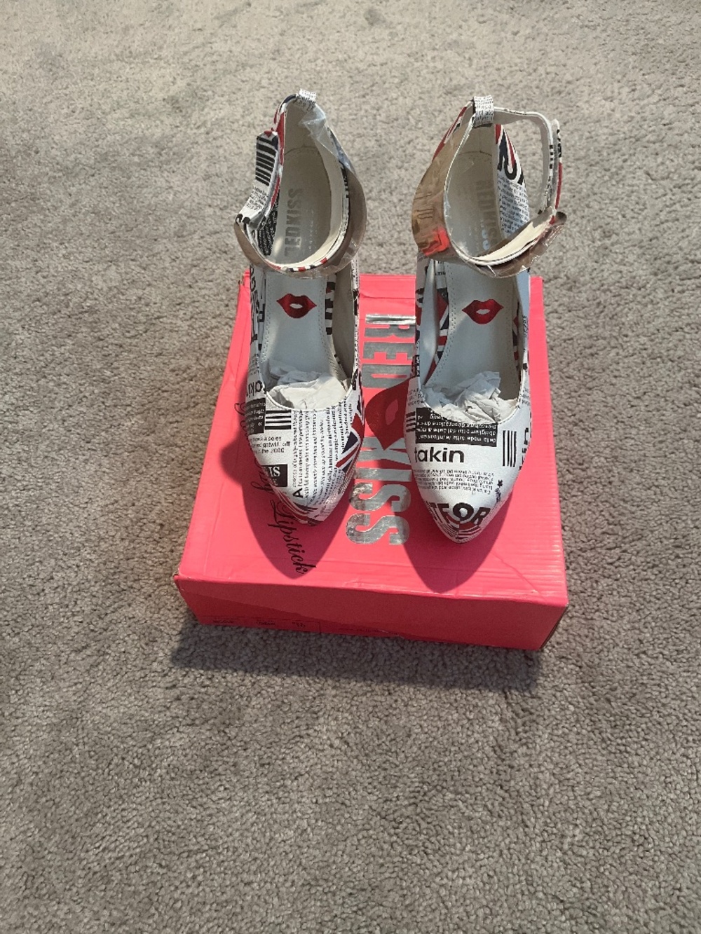 Statement heels